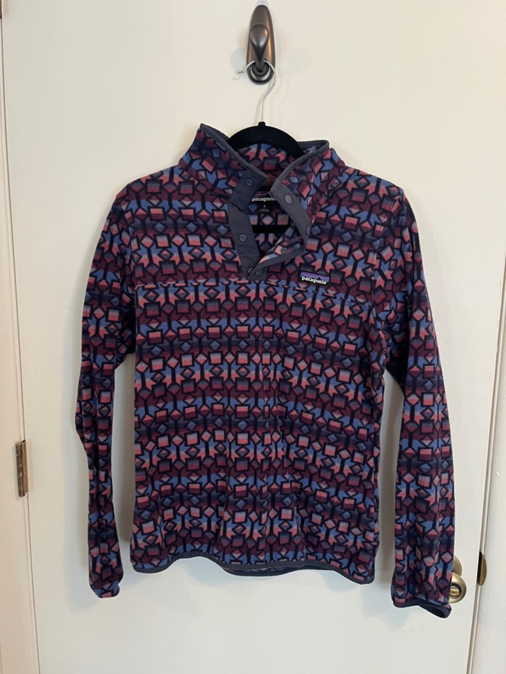 Patagonia Purple & Pink Geometric Snap-T Fleece Pullover